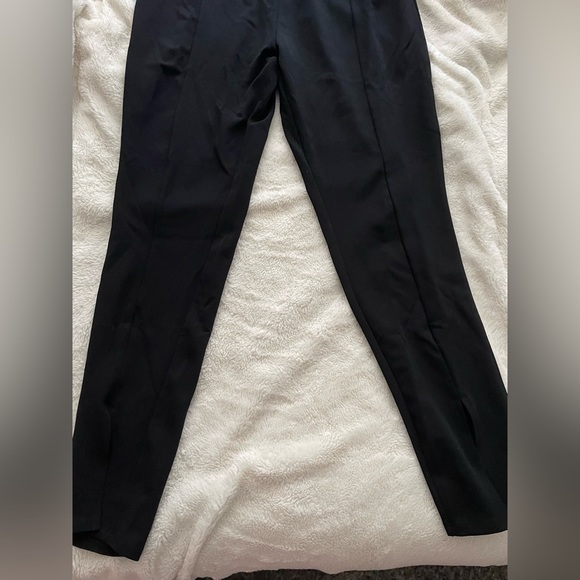 Black suspender jumpsuit with zipper - Picture 2 of 5